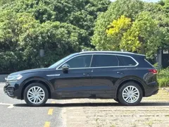 2021 Volkswagen Touareg 2.0TSI, чёрный — фото 21