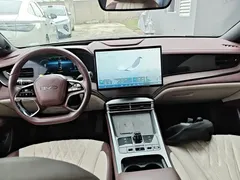 2023 BYD Seal 1.5T DM-i PHEV 121km Flagship — фото 5