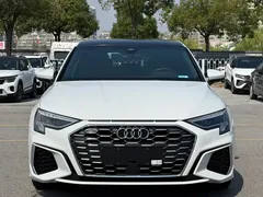 2023 Audi A3 Sportback 35 TFSI Luxury Sport, белый — фото 3