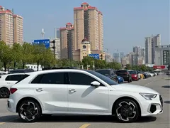 2023 Audi A3 Sportback 35 TFSI Luxury Sport, белый — фото 6