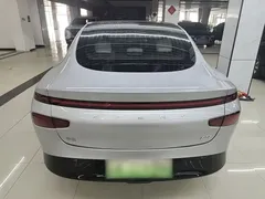 2024 Xpeng P7 P7i 550 Pro — фото 6