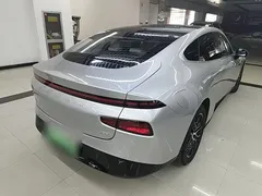 2024 Xpeng P7 P7i 550 Pro — фото 7