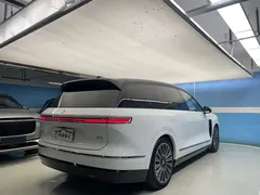 2026 Nio ES8 7-seat Executive Luxury, белый — фото 6