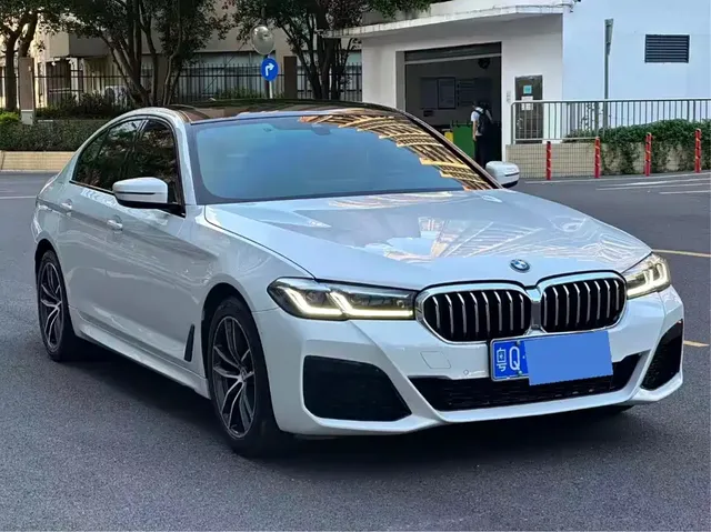 2021 BMW 5 Series 525i M Sport Package