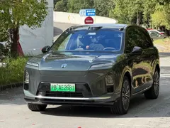 2026 Nio ES8 6-seat Executive Luxury, зелёный — фото 1