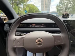 2026 Nio ES8 6-seat Executive Luxury, зелёный — фото 6