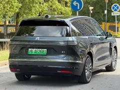 2026 Nio ES8 6-seat Executive Luxury, зелёный — фото 28