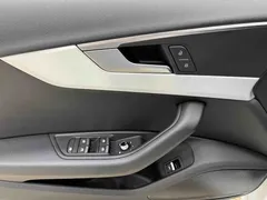 2023 Audi A4L 40 TFSI Fashion Dynamic, белый — фото 9