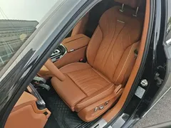 2025 Hongqi H9 2.0T 2WD Premium Luxury Business 5-seat, чёрный — фото 15
