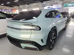 2025 Xiaomi YU7 4WD Max, зелёный — фото 7