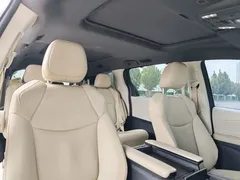 2023 Toyota Granvia 2.5L Hybrid Premium Plus, белый — фото 7