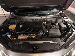 2022 Changan UNI-T 1.5T Premium — фото 16