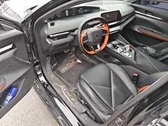 2022 Changan UNI-V 1.5T Sport, чёрный — фото 16