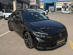 2024 Volkswagen Passat 380TSI Luxury, чёрный — фото 3