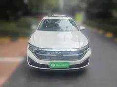 2023 Volkswagen Sagitar 300TSI DSG, белый — фото 2