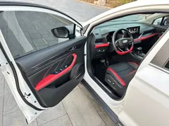 2021 Geely Emgrand S 1.4T CVT Premium, белый — фото 16