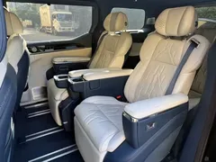 2024 Zeekr 009 6-Seat Executive 4WD 108kWh, чёрный — фото 5