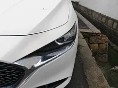 2021 Mazda 3 2.0L AT, белый — фото 5