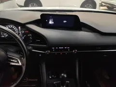 2021 Mazda 3 2.0L AT, белый — фото 13