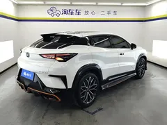 2022 Changan UNI-T 1.5T Sport Premium, белый — фото 3