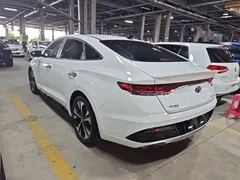 2021 Hyundai Lafesta 280TGDi DLX Luxury, белый — фото 5
