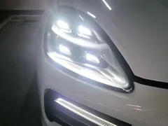 2019 Porsche Cayenne 3.0T, белый — фото 7