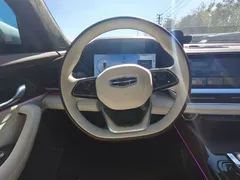 2021 Geely Monjaro 2.0TD DCT EVO 2WD Premium, белый — фото 11
