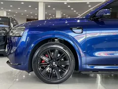 2025 Aito M8 EREV Ultra 53.4kWh 6-seat 896-line LiDAR, синий — фото 12