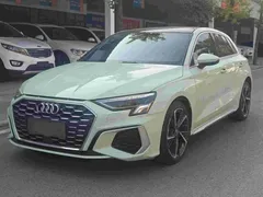 2023 Audi A3 Sportback 35 TFSI Fashion Sport, зелёный — фото 1