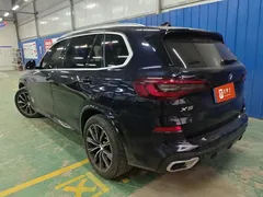 2022 BMW X5 30Li Premium M Sport Package, белый — фото 5
