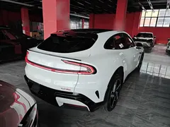 2025 Xiaomi YU7 4WD Max, белый — фото 5