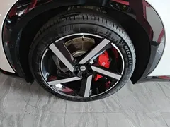 2025 Xiaomi YU7 4WD Max, белый — фото 25