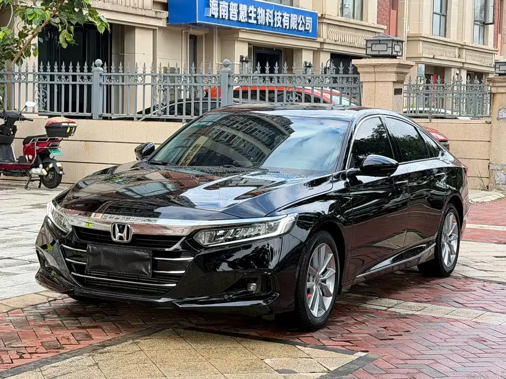 2022 Honda Accord 260TURBO Luxury