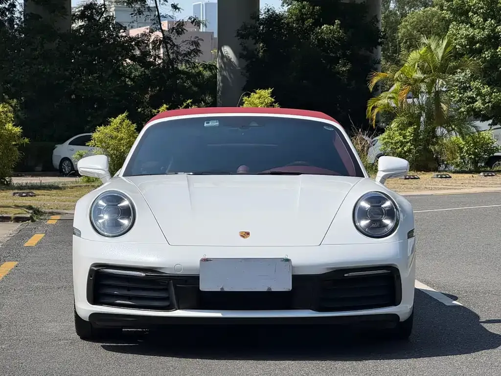 2022 Porsche 911 Carrera Cabriolet 3.0T