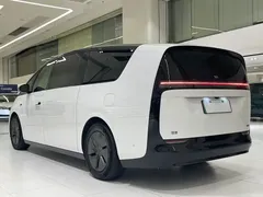 2025 Li Auto MEGA Home, белый — фото 4