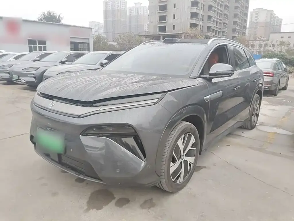 2025 BYD Tang L EV 670km LiDAR Premium