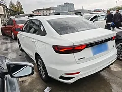 2023 Geely Emgrand 4th Gen Champion 1.5L CVT Luxury, белый — фото 5
