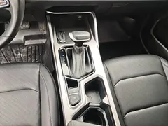 2023 Geely Emgrand 4th Gen Champion 1.5L CVT Luxury, белый — фото 14