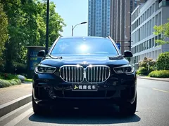 2022 BMW X5 xDrive40i M Sport Package, чёрный — фото 2