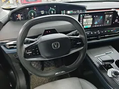 2022 Changan UNI-K iDD PHEV 130km 1.5T Premium — фото 11