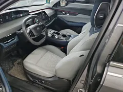 2022 Changan UNI-K iDD PHEV 130km 1.5T Premium — фото 15