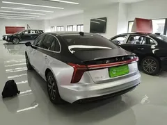 2025 Hongqi H5 PHEV 130, чёрный — фото 5
