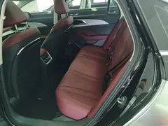 2025 Hongqi H5 PHEV 130, чёрный — фото 17