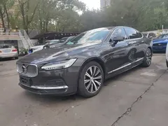 2021 Volvo S90 T8 PHEV Luxury — фото 1
