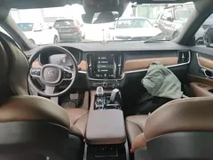 2021 Volvo S90 T8 PHEV Luxury — фото 10