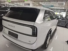 2025 Zeekr 9X Ultra 70kWh 6-seat, белый — фото 7
