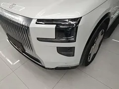 2025 Zeekr 9X Ultra 70kWh 6-seat, белый — фото 24