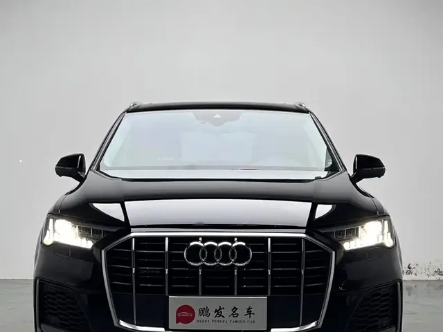 2021 Audi Q7 55 TFSI quattro S line Sport