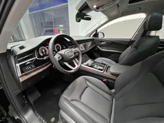 2021 Audi Q7 55 TFSI quattro S line Sport, чёрный — фото 3