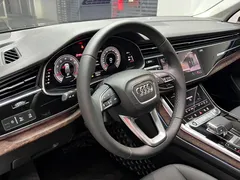 2021 Audi Q7 55 TFSI quattro S line Sport, чёрный — фото 9